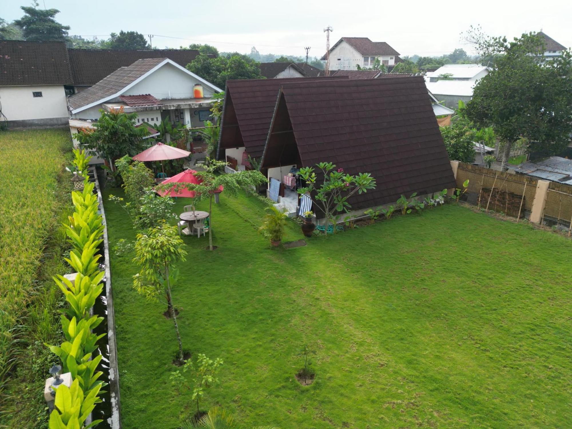 D' Carasti Bungalow Masbagik Exterior foto