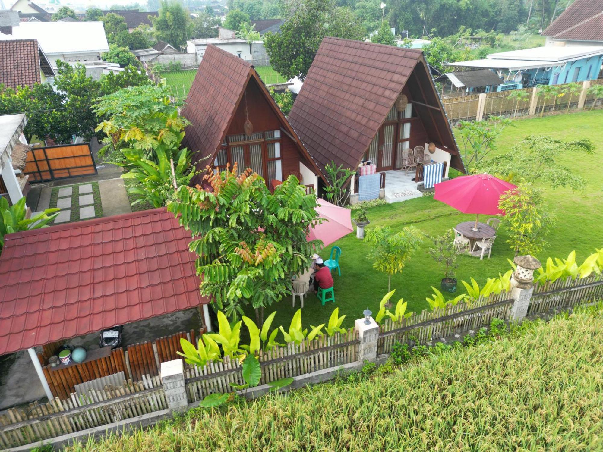 D' Carasti Bungalow Masbagik Exterior foto
